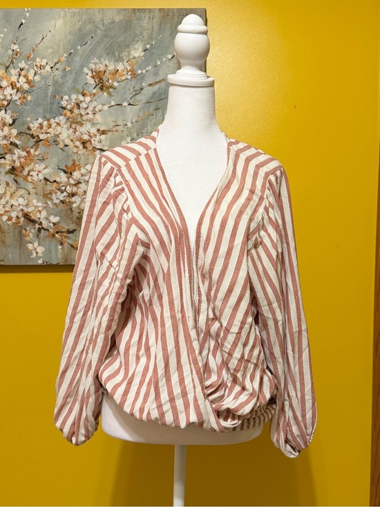 American Eagle Outfitters Tops - American Eagle Outfitters Striped Wrap Top in Dusty Rose and White